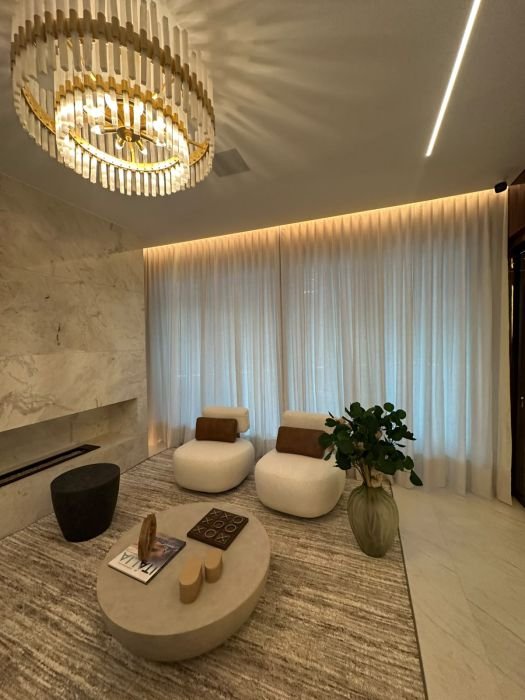 Sala com cortinas wave — projeto realizado pela ART DECORAR.